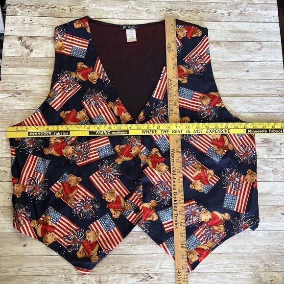 111 MAIN Vest Size 2X 4th Of July Teddy Bear USA American Flag Fireworks EUC - Picture 2 of 12